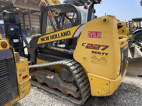 c227 skid steer|new holland c227 hydraulic oil.